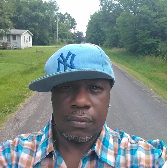 Meet your Posher, Richie - Picture 1 of 1